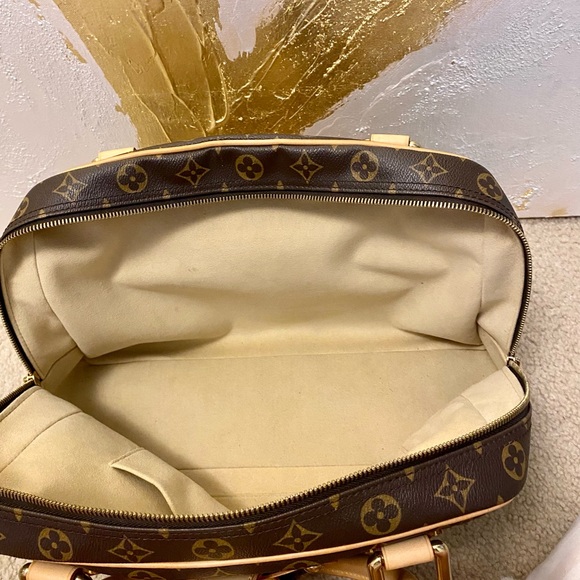 RETIRED LOUIS VUITTON GM MANHATTAN AMAZING PURSE❤️❤️❤️❤️❤️❤️❤️❤️ - Picture 11 of 13